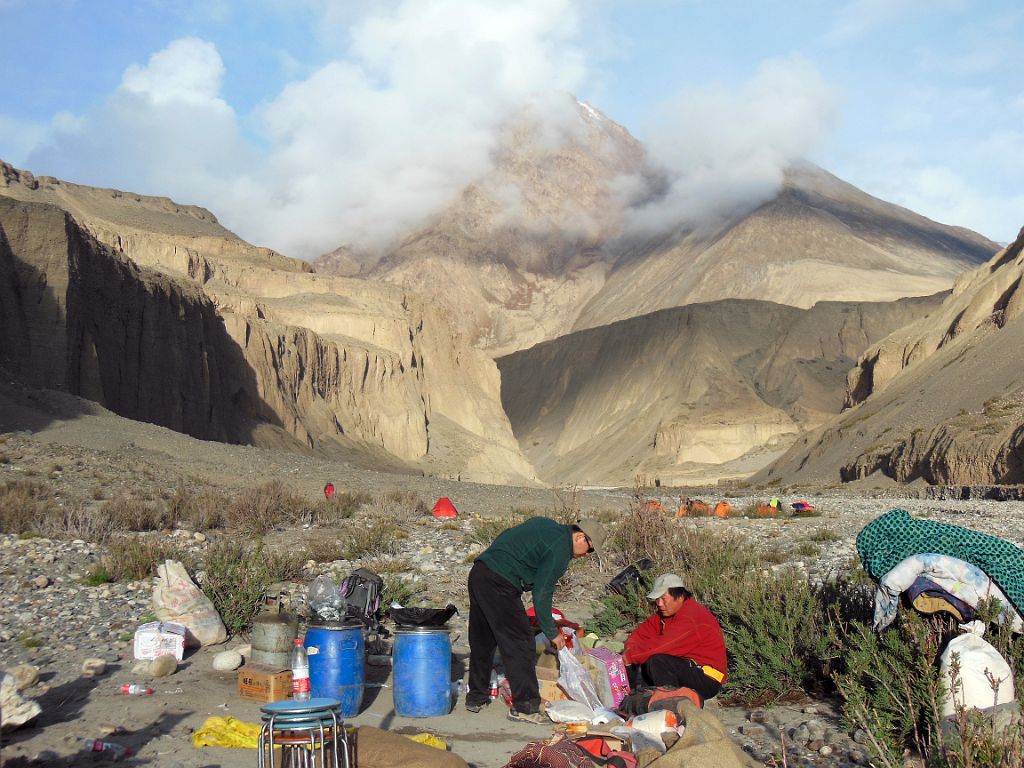 13 Guide Muhammad And Cook Shobo Setting Up Sarak Camp On Trek To K2 North Face In China